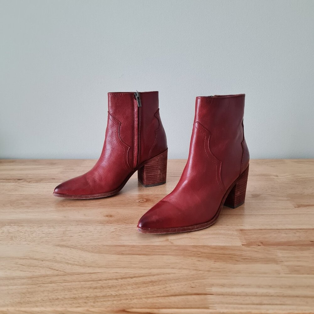 Frye Flynn Ankle Boots Booties Zip Block Heel Red Clay Pointed Toe 8.5 Leather